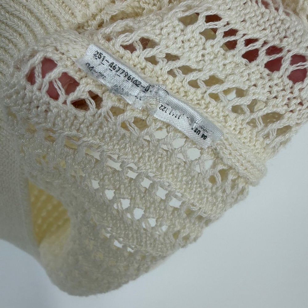 Uniqlo Sweater Vest Womens Medium Cream Pointelle Open Knit Preppy Minimalist - Picture 6 of 6